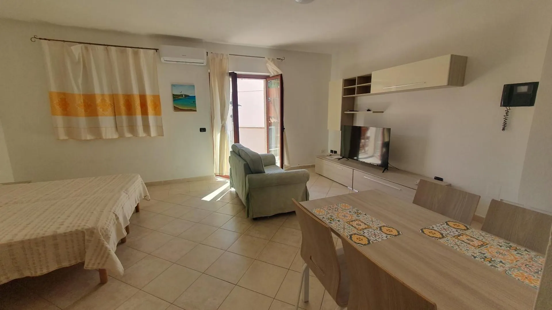 Apartament Monolocale In Centro Con Parcheggio Privato Palau Włochy