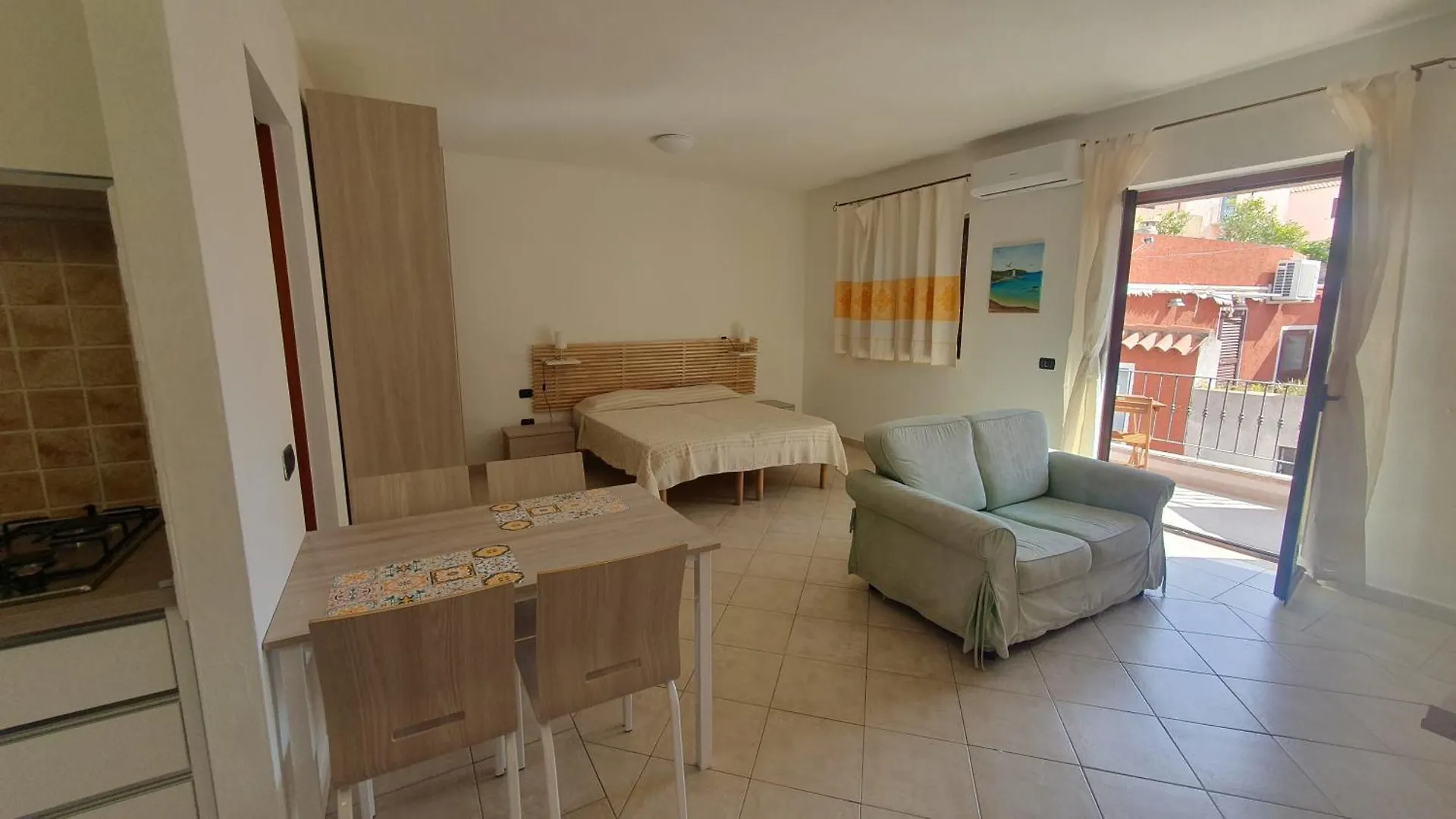 Apartament Monolocale In Centro Con Parcheggio Privato Palau